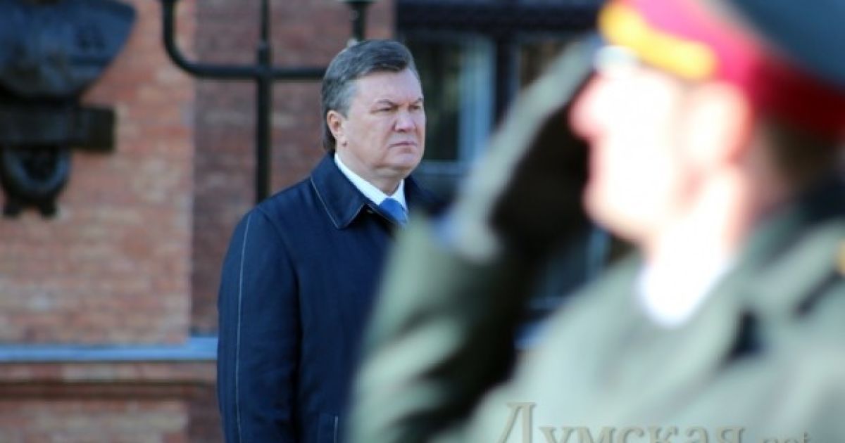 Джерела повідомляють, що Янукович задумав злити два міністерства