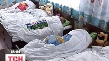 У Полтаві вихователька дитсадка крала золоті хрестики в дітей