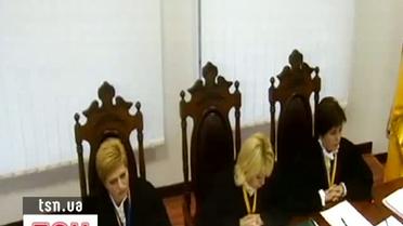 Тимошенко хоче лежати в суді