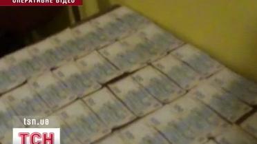 Жінка збиралася за 23 000 гривень продати свою доньку