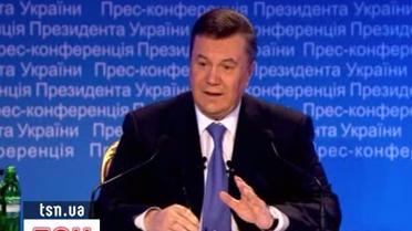 У Януковича болить серце від протестів українців