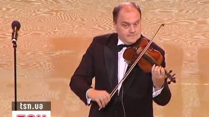 Міністр культури України вразив своїм соло на скрипці
