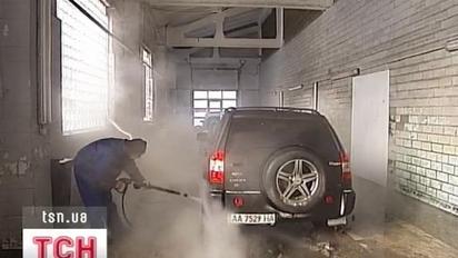 Сильные морозы добавляют проблем автовладельцам