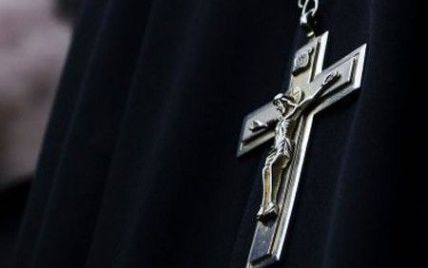 В России священник-наркоман пытался перебросить героин в колонию