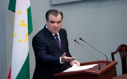 Парламент Таджикистана позволил президенту переизбираться пожизненно