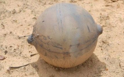 В Африці приземлилася загадкова металева куля з космосу