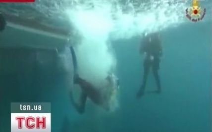 На затонулому Costa Concordia знайшли тіло 12-го загиблого