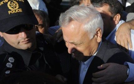 Екс-президент Ізраїлю відправився до в'язниці за зґвалтування