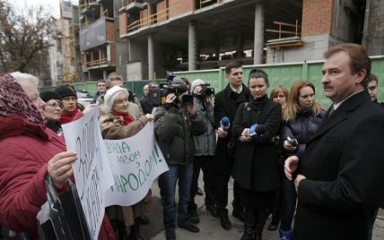 Суд заборонив скандальну забудову біля "Софії Київської"