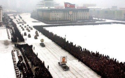 Кім Чен Ина оголошено Верховним вождем Північної Кореї