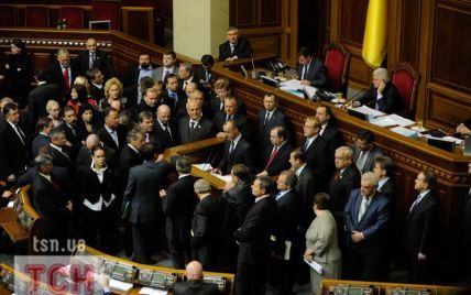 В Україні можуть дозволити офіційно "купувати" закони