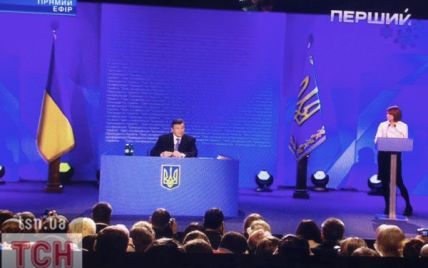 У Януковича болить серце від протестів українців