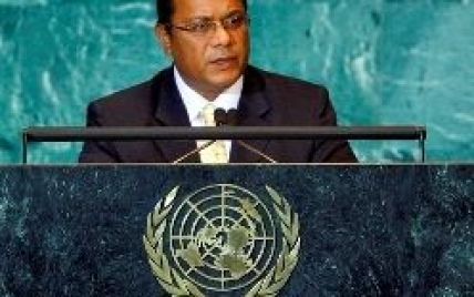 Президент Науру пішов у відставку через послід кажанів