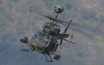 Два військових гелікоптера США зіткнулися в небі, є жертви