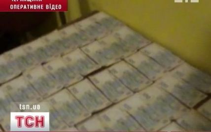 На Черкащині жінка продала 6-річну донечку за 23 тисячі гривень