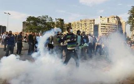 В Єгипті півтисячі осіб поранено внаслідок зіткнень між опозицією і міліцією