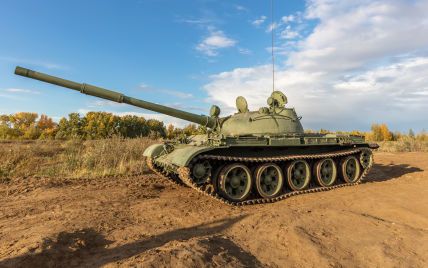 Кидає в бій старі танки: Росія у Луганській області втратила величезний потенціал у живій силі та техніці