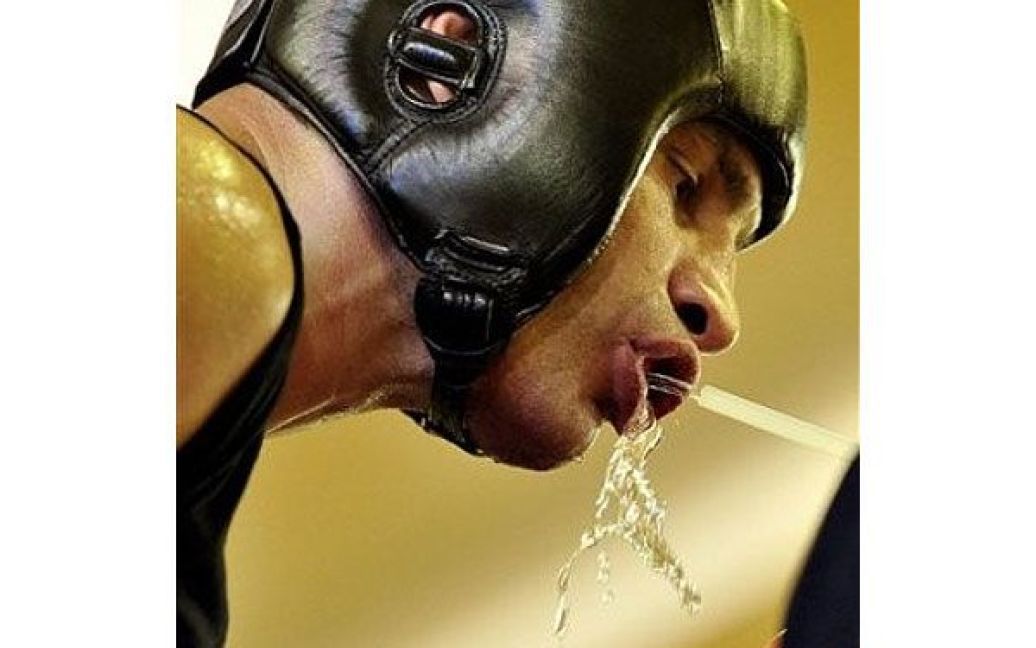 Відкрите тренування чемпіона світу з боксу за версією WBC українця Віталія Кличка пройшло у його тренувальному таборі, розташованому в австрійському Гоінгу. / © daylife.com