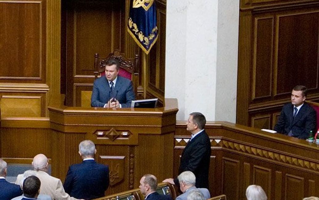 Президент України Віктор Янукович побажав депутатам, щоб у сесійній залі завжди було "здорове змагання і перемагав здоровий глузд". / © President.gov.ua