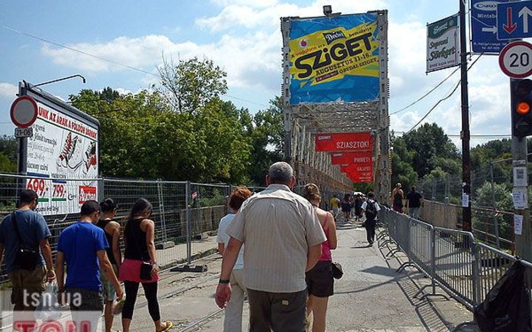 У Будапешті відбулось офіційне відкриття музичного фестивалю "Sziget-2010" / © ТСН.ua
