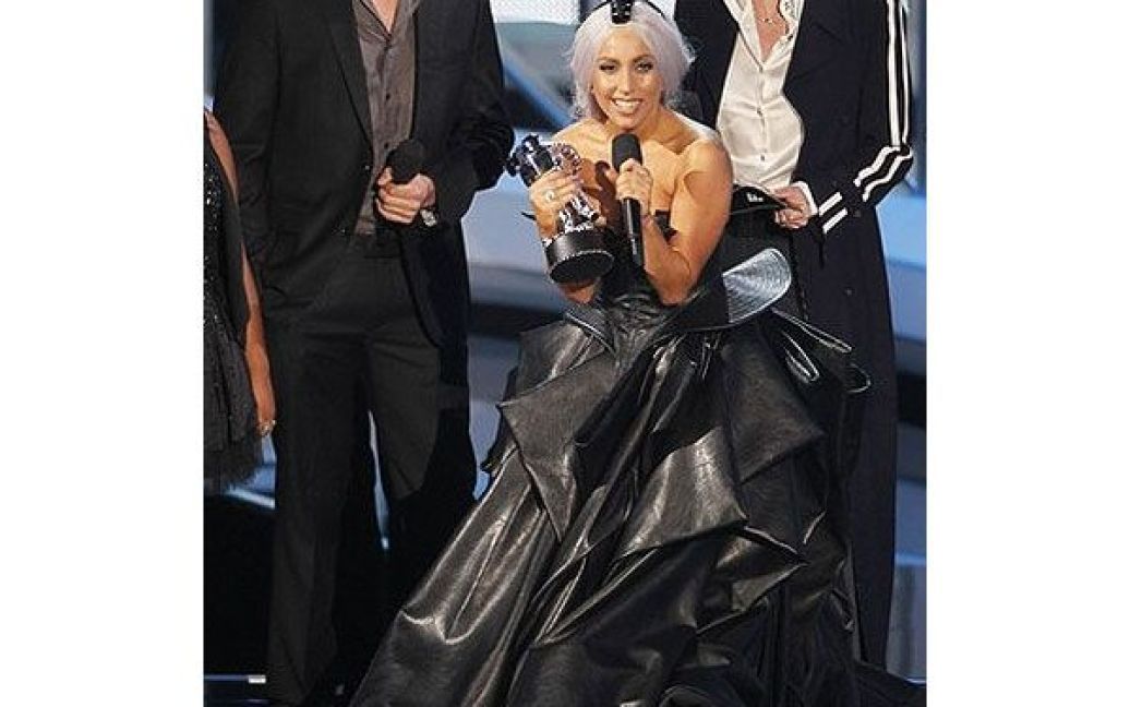 Американська поп-співачка Леді Гага завоювала вісім нагород на церемонії вручення премії MTV Video Music Awards 2010, яка пройшла у Лос-Анджелесі. / © daylife.com