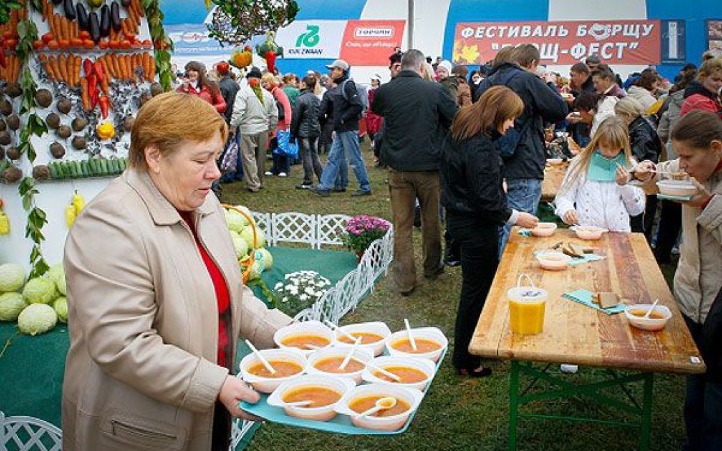 Фестиваль "Борщ-Фест" відвідали 10 тисяч гостей / © Украинское Фото