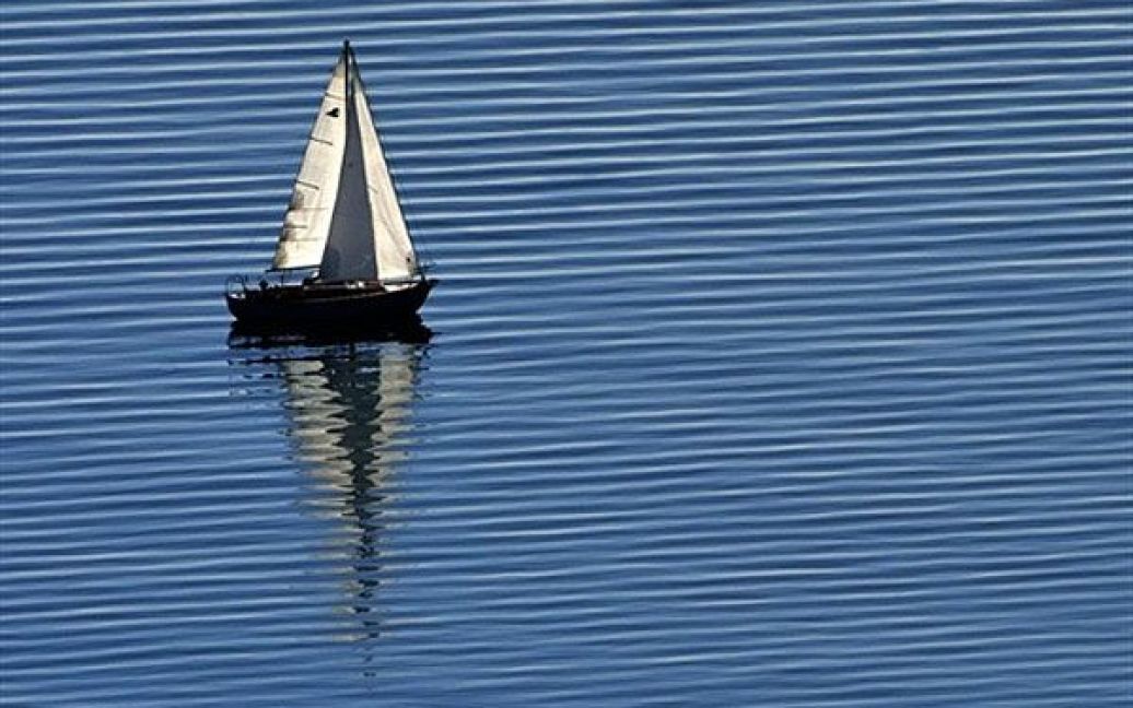 Швейцарія, Каллі. Корабель на березі Женевського озера. / © AFP