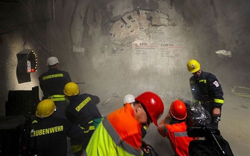 57-кілометровий Готардский тунель прокладений під Альпами / © AFP