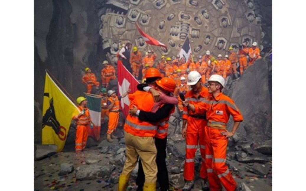 Прокладання тунелю вартістю в 7 мільярдів євро почалося 15 років тому. / © AFP