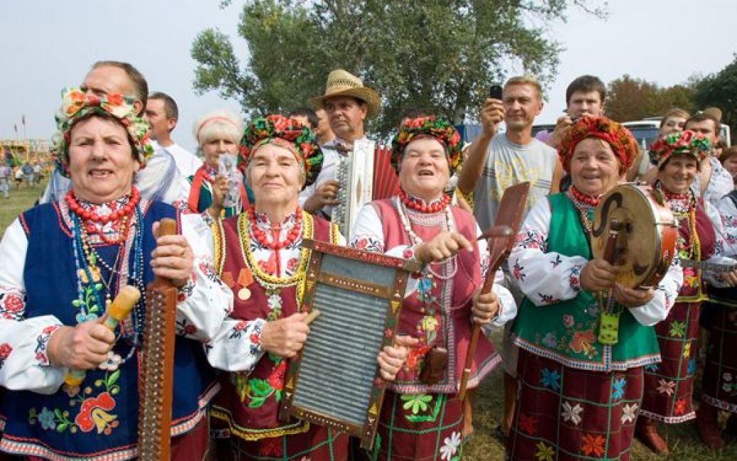 У селі Великі Сорочинці відкрився традиційний ярмарок. / © Офіційний сайт Президента України