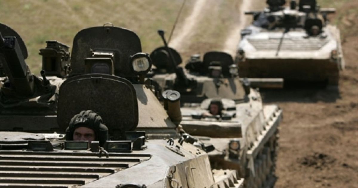 Російські танки у Цхінвалі