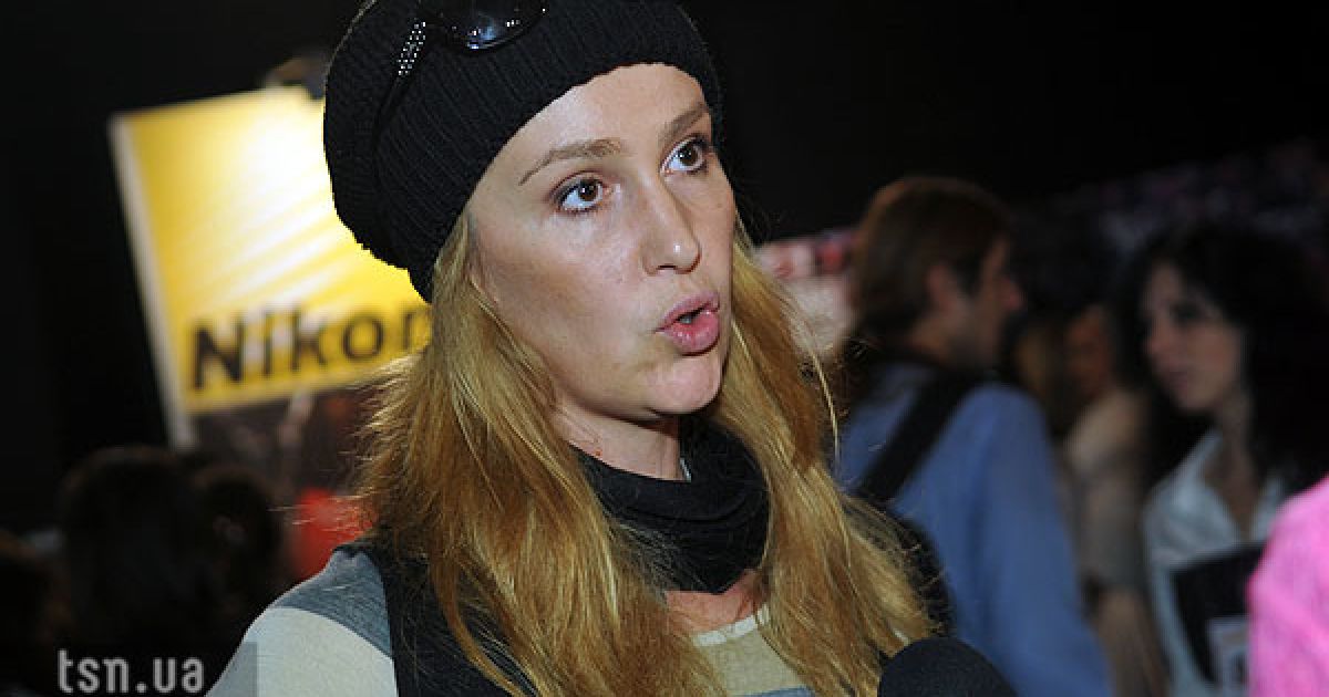 Ведуча Сніжана Єгорова