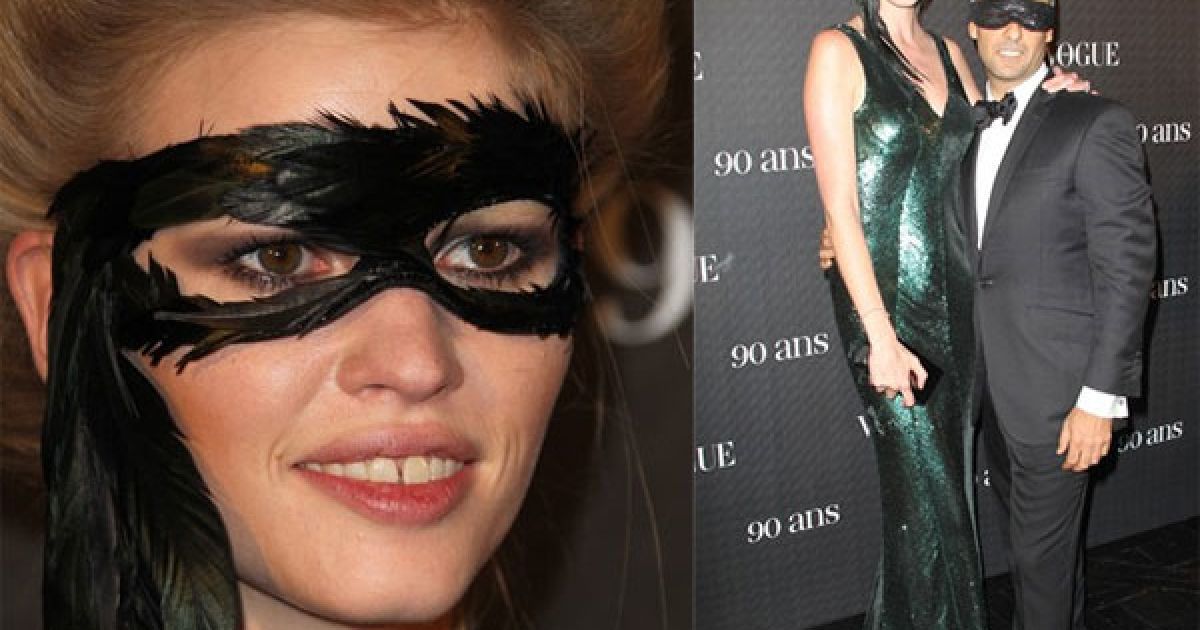 Американська модель Лара Стоун