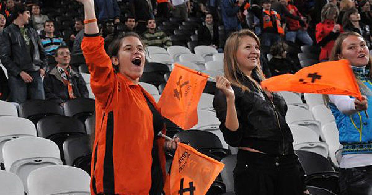 "Гірники" забили у ворота суперника шість м'ячів. / © УНІАН