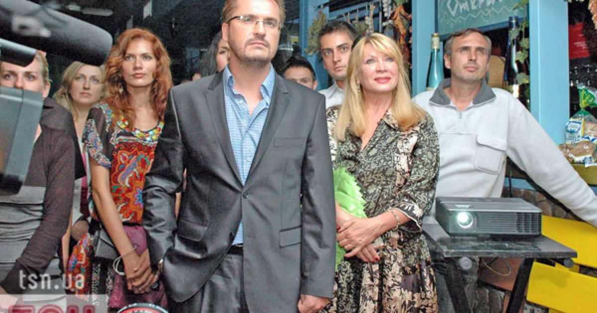 Олександр Пономарьов приготував сюрприз - показав свій кліп на повітрі.
