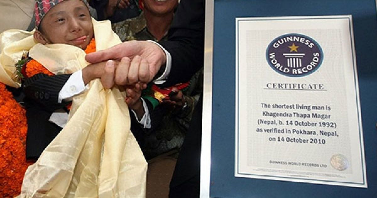 Хагендра Тапа Магар був офіційно визнаний найнижчою людиною в світі. / © AFP
