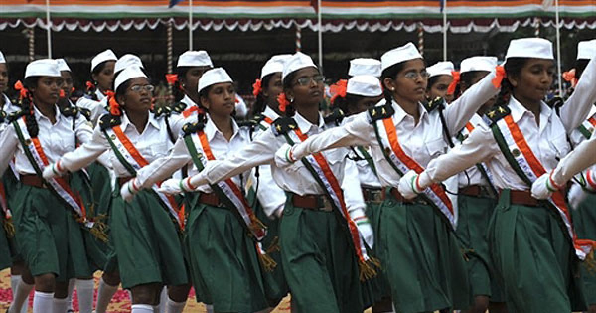 Студенти приватної школи з південного штату Карнатака беруть участь в урочистому параді на честь Дня незалежності Індії у Червоному Форті в Нью-Делі / © AFP