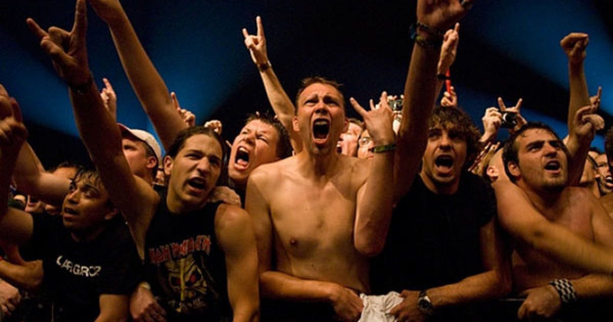 Протягом четвертого дня фестивалю "Sziget-2010" вдбулись виступи легендарного британського гурту "Iron Maiden", співачки Ніни Хаген, гуртів The Cribs, Infected Mushroom, Tankcsapada та інших. / © sziget.hu