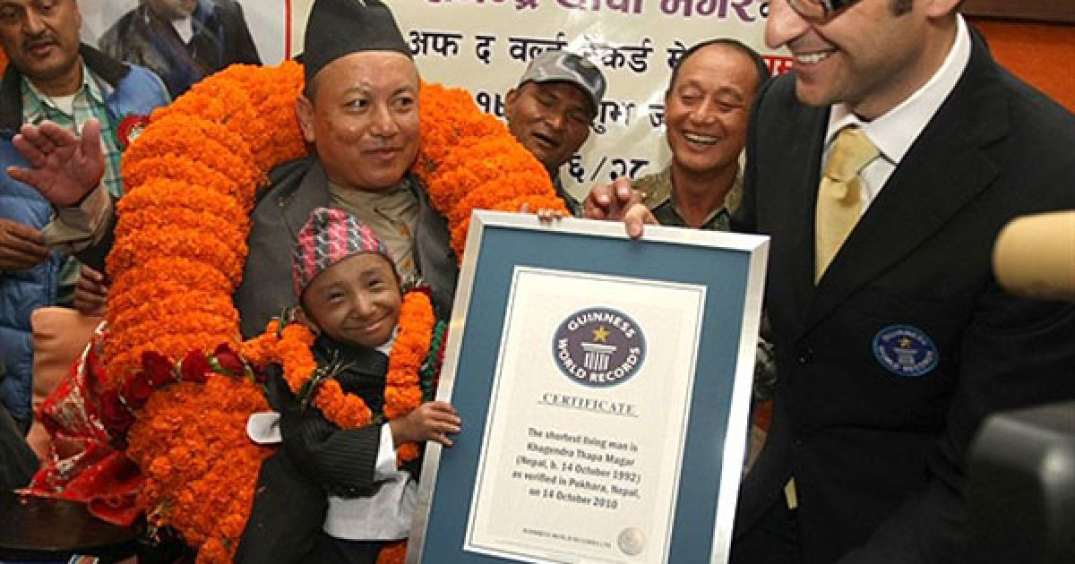 Хагендра Тапа Магар був офіційно визнаний найнижчою людиною в світі. / © AFP