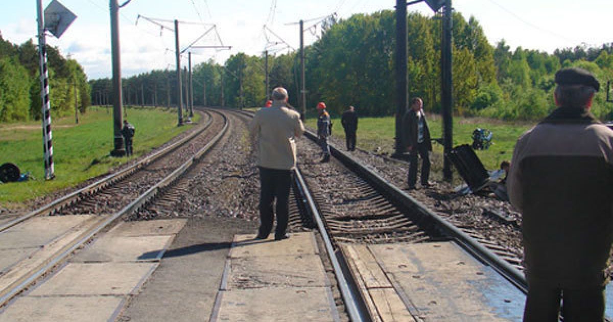 Рух через залізничний переїзд буде закритий 19 та 20 липня від дев’ятої години ранку до шостої вечора.