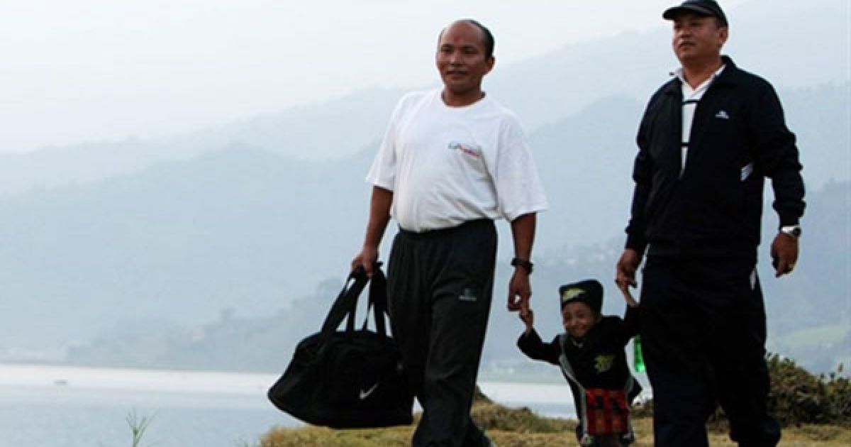 Непальця Хагендру Тапа Магара офіційно визнано найменшою людиною в світі / © AFP