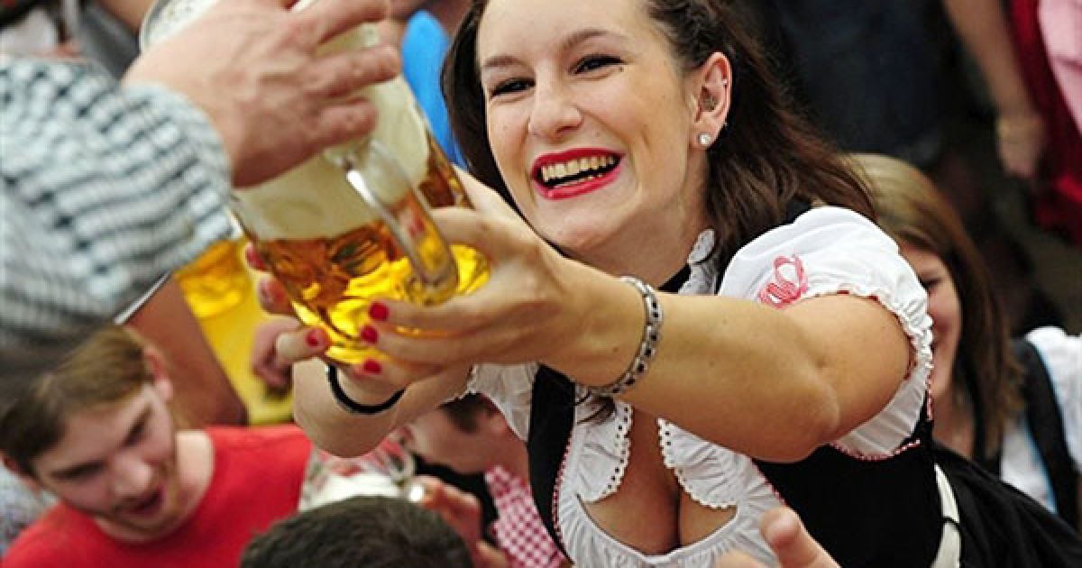 Тепер на Терезіенвізе щороку відзначають свято пива "Октоберфест". / © AFP