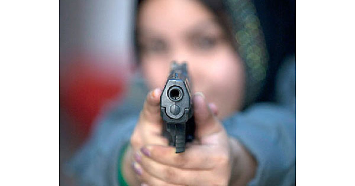 Афганістан, Кабул. Жінка-новобранець у поліції проходить підготовку у афганській поліцейській академії в Кабулі. / © The Telegraph