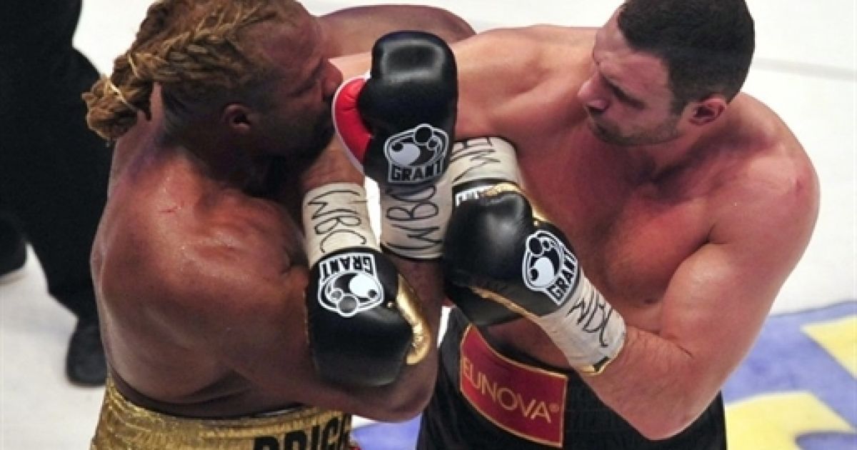 Бій пройшов за тотальної переваги Віталія Кличка. / © AFP