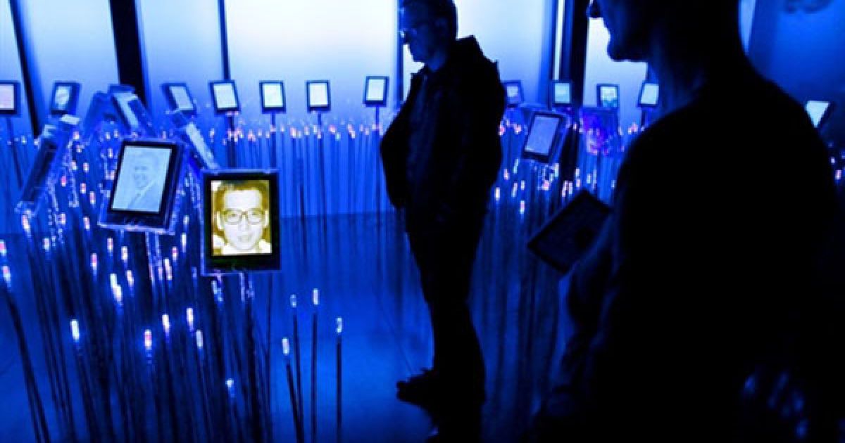 У Швеції завершився 109-й Нобелівський тиждень, під час якого було вручено премії з фізіології і медицини, з літератури, з хімії та з фізики, а також Нобелівську премію миру 2010. / © AFP