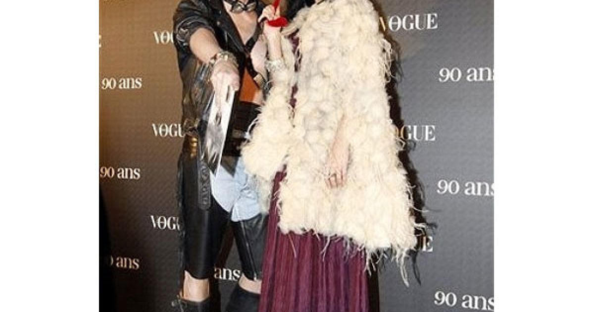 Американський дизайнер Джеремі Скотт і американська модель і DJ Лей Лежарк