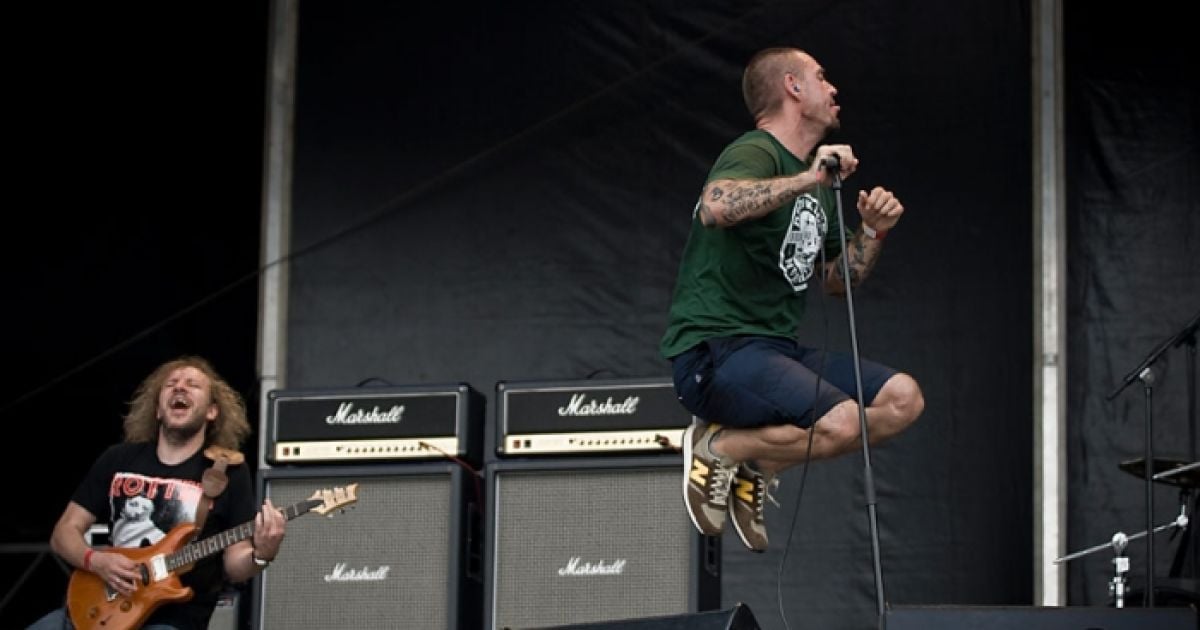 Вокаліст Сергій Міхалок розповідав європейцям свої чудові вірші й жартував над тим, що вони, на жаль, не можуть осягнути всю велич його лірики і змушені тільки насолоджуватись зовнішнім виглядом гурту. / © sziget.hu