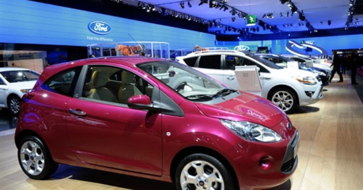 Стенд нових Ford KA / © AFP