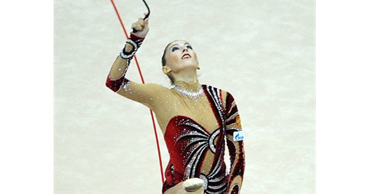 Дар&rsquo;я Кондакова (Росія) завоювала золоту медаль у вправах зі скакалкою і срібну медаль у вправах з обручем. / © AFP
