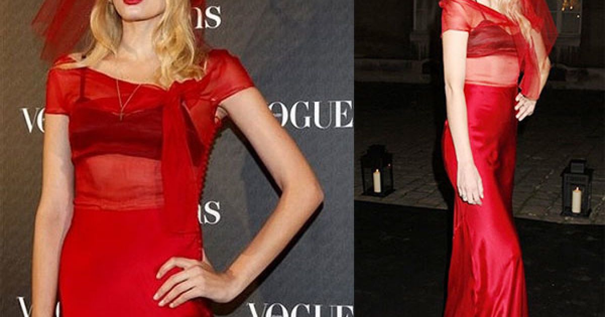 Британська модель Лілі Дональдсон